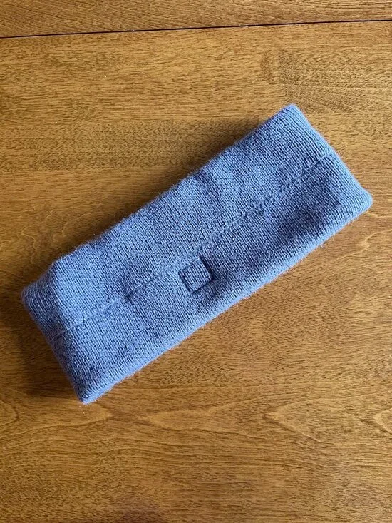 Carhartt lavender knit headband - Picture 4 of 4